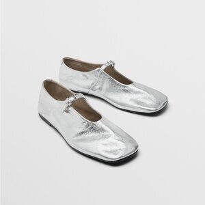 New Massimo Dutti Silver Ballet Flats 42